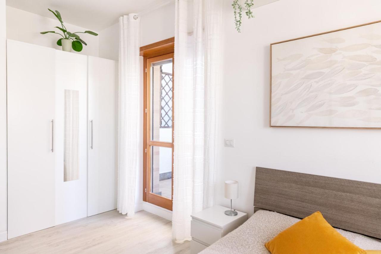 Loft Con Terrazzo - 3 Min Dalle Autostrade By FollowgreenhouseRom Eksteriør billede